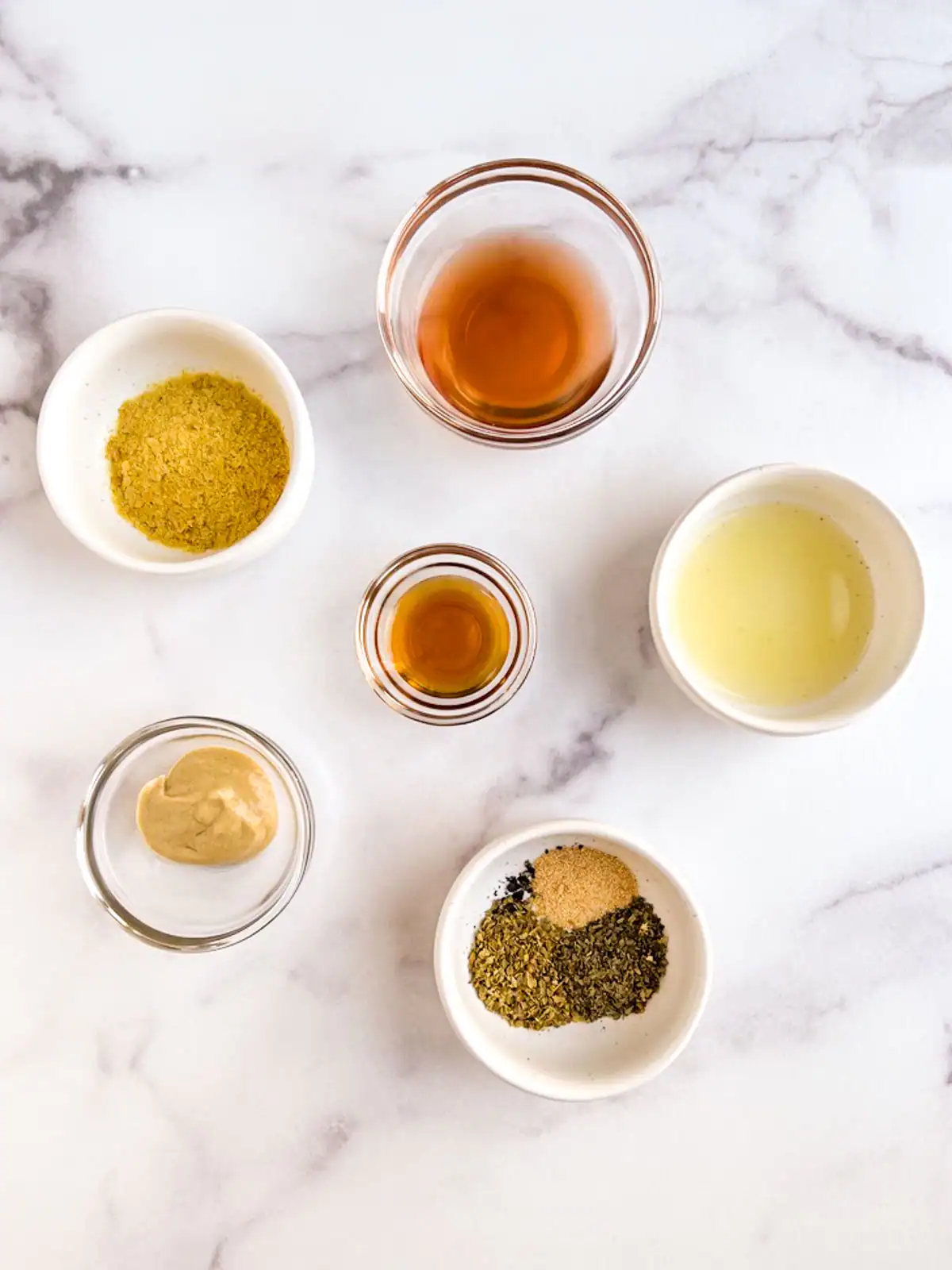 Vegan Italian dressing ingredients.